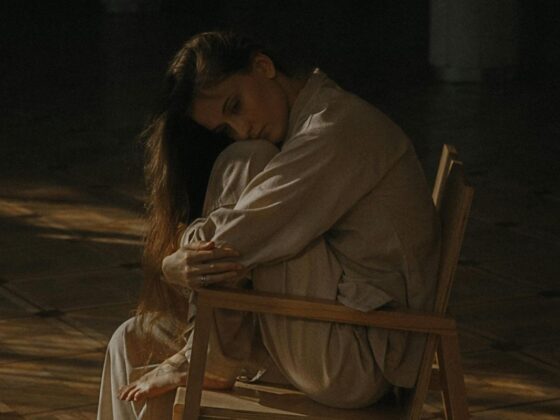 Izdaja boli, ali ne mora trajati zauvijek. Otkrijte 5 moćnih alata za iscjeljenje i pretvorite bol u snagu