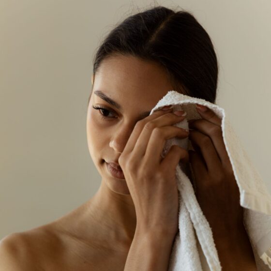 Suha i beživotna koža? Otkrijte 3 jednostavna, ali učinkovita savjeta koja mogu obnoviti vaš ten i vratiti mu prirodni sjaj