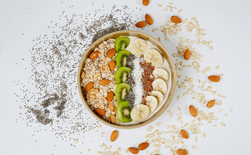 Otkrijte 6 doručaka koje dijetetičari preporučuju za kontrolu apetita, energiju i uspješno mršavljenje – plus što izbjegavati ujutro!