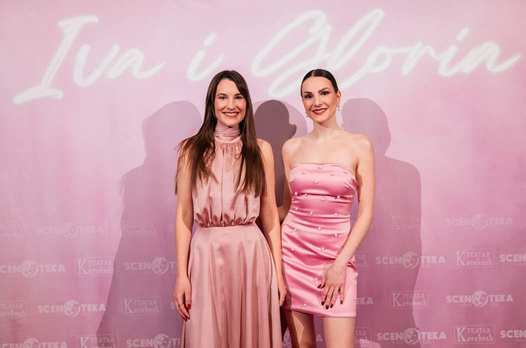 U intervjuu za Naturalu Iva otkriva kako nam Iva i Gloria na jesen u Scenoteci, u Draškovićevoj 80, pripremaju uzbudljivu radnu sezonu, te nastavljaju stvarati sadržaj na društvenim mrežama.