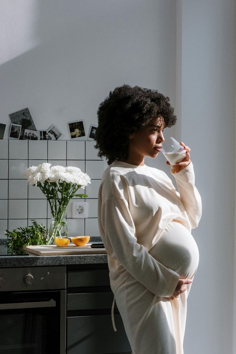 Punomasno ili obrano mlijeko? Otkrijte što nutricionisti preporučuju za djecu, sportaše i one koji paze na liniju.