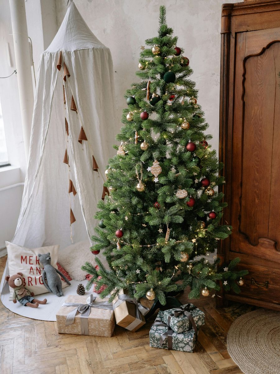 Želite blagdane bez stresa? Riješite ovih 8 sitnica prije Božića i uživajte u organiziranijem, mirnijem i ljepšem prosincu.